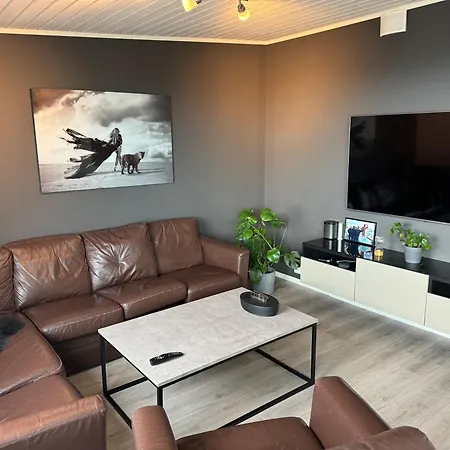 Holiday home Terraced House With Carport And Sunny Outdoor Areas - 7 Min From Ons